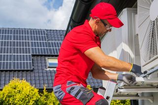Deset tisíc ročně navíc. Lidem s tepelným čerpadlem výrazně vzrostly platby - Novinky